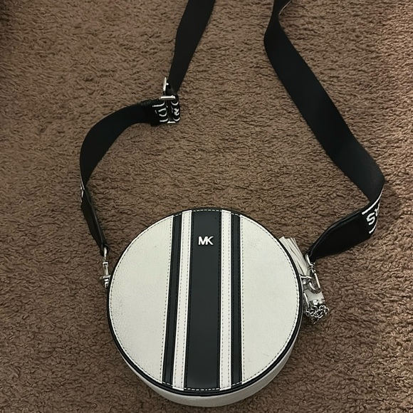 Michael Kors Handbags - Mk